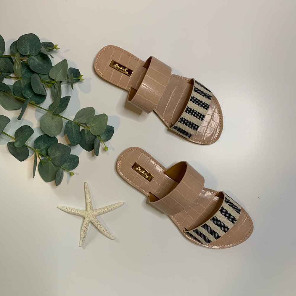 Qupid Athena Two Band Sandal